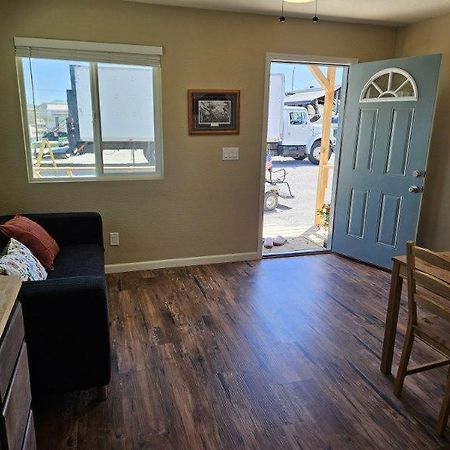 Tiny Cabin #19 American Trails Quartzsite 외부 사진